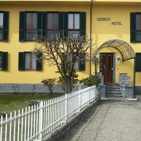Cerrutihotel ヴェルチェッリ エクステリア 写真